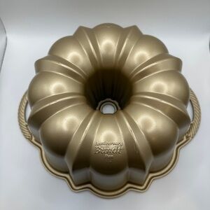 Nordic Ware Anniversary Bundt Pan